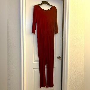 Popana Wine Red colored Jumpsuit w keyhole back & 3/4 sleeves SZ L elastic waist